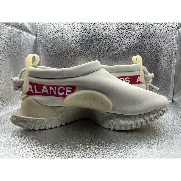 Nike MOC Flow SP Undercover Light Bone University Red Mens Size 5.5 - Picture 3 of 7